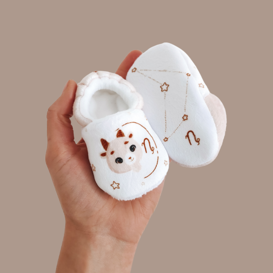Chaussons bébé - astro ⭐ - de janvier à juin