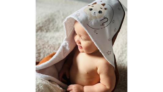 Comment choisir la cape de bain idéale de bébé?